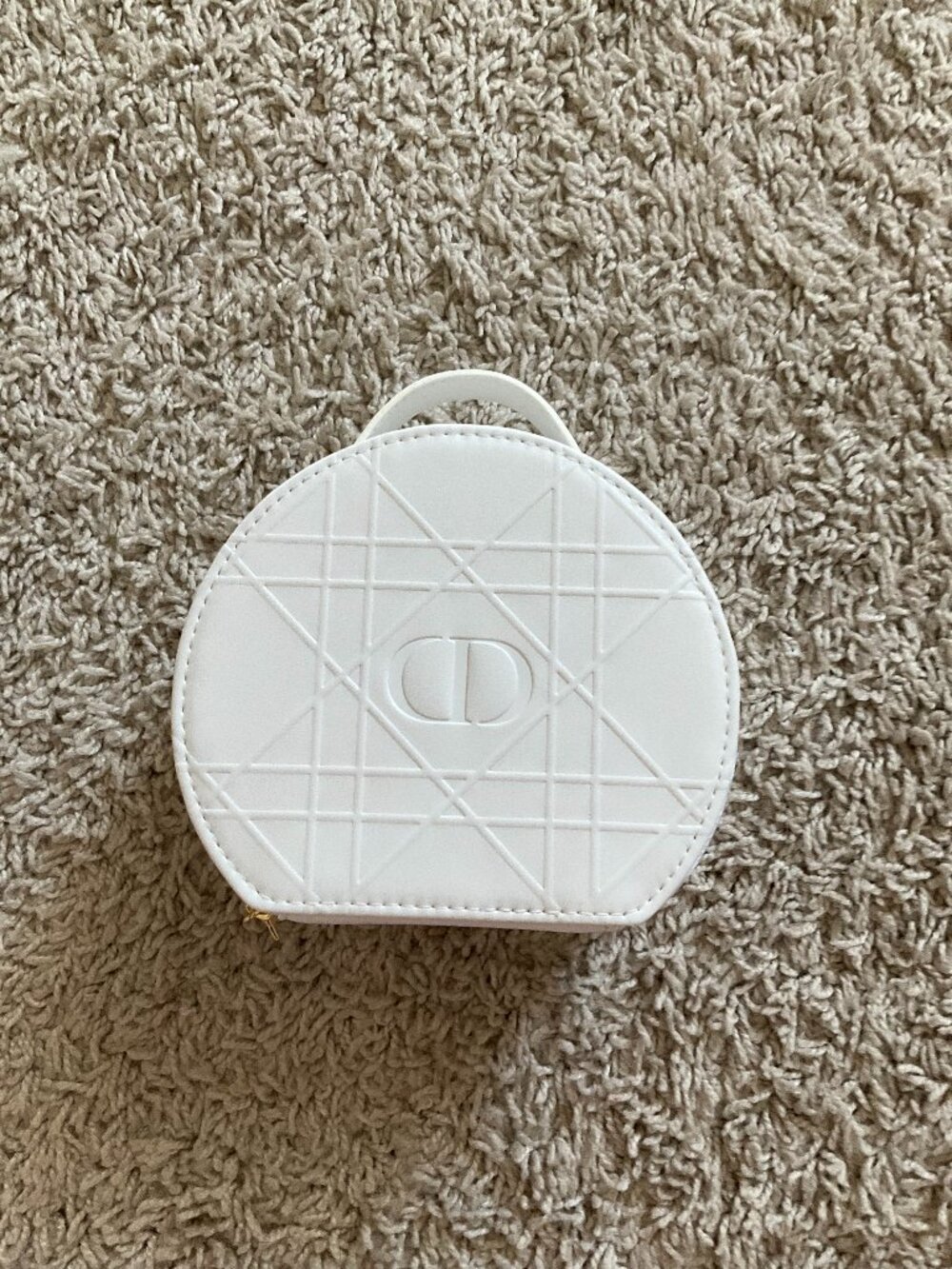 DIOR BEAUTY VANITY CASE, COSMETIC BAG. WHITE.